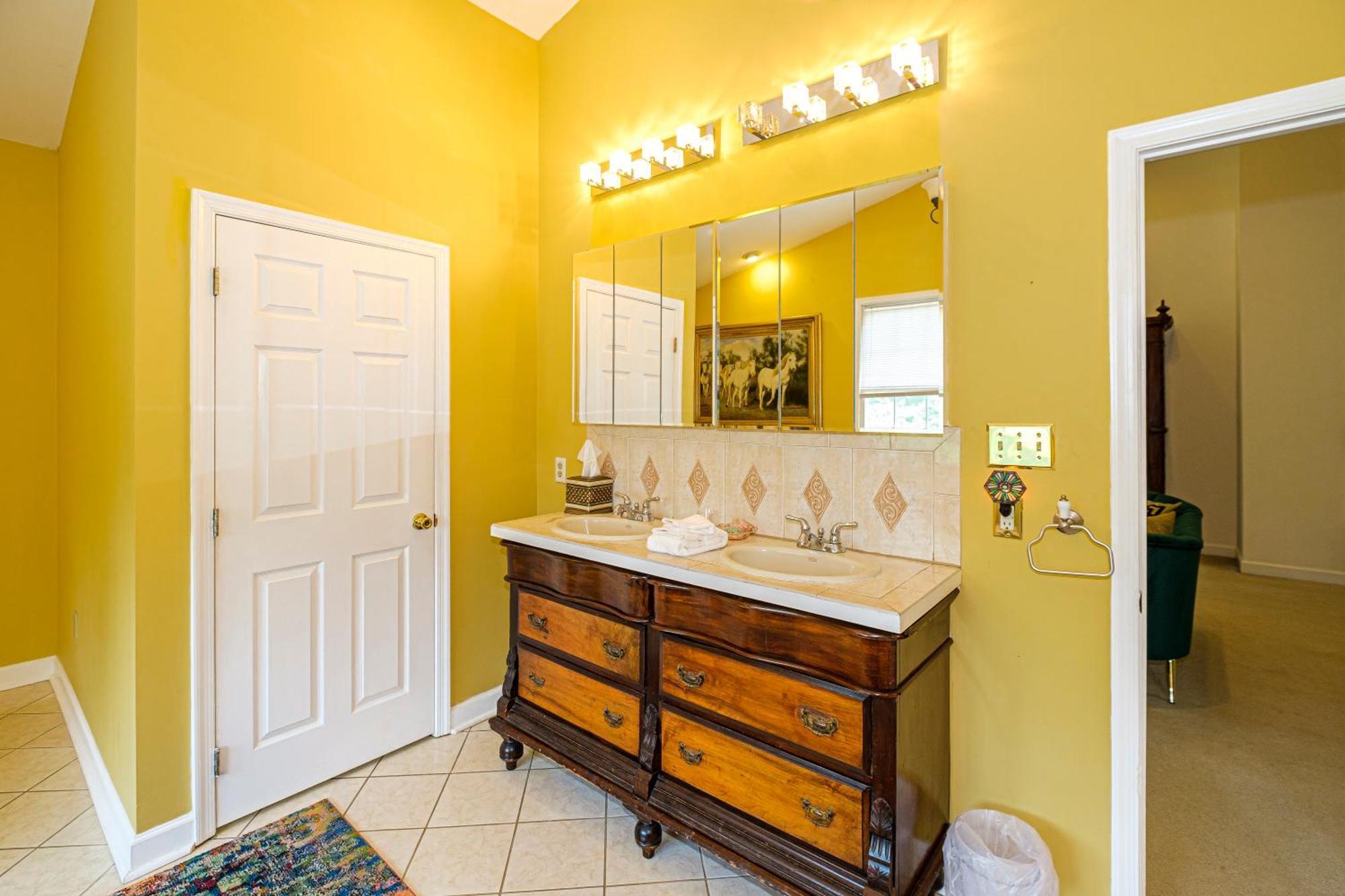 Stone Manor Boutique Inn Britain Bagian luar foto