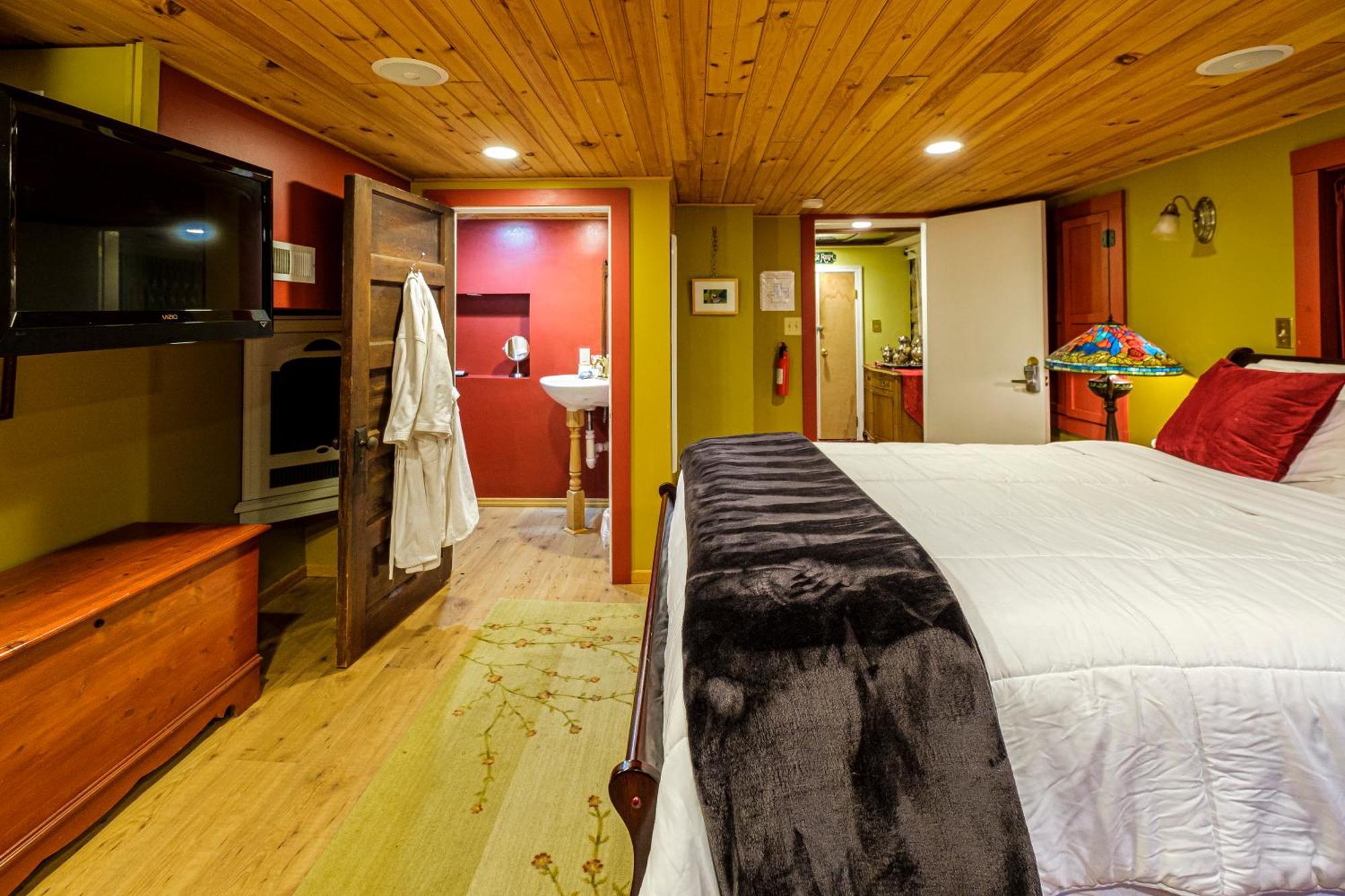 Stone Manor Boutique Inn Britain Bagian luar foto