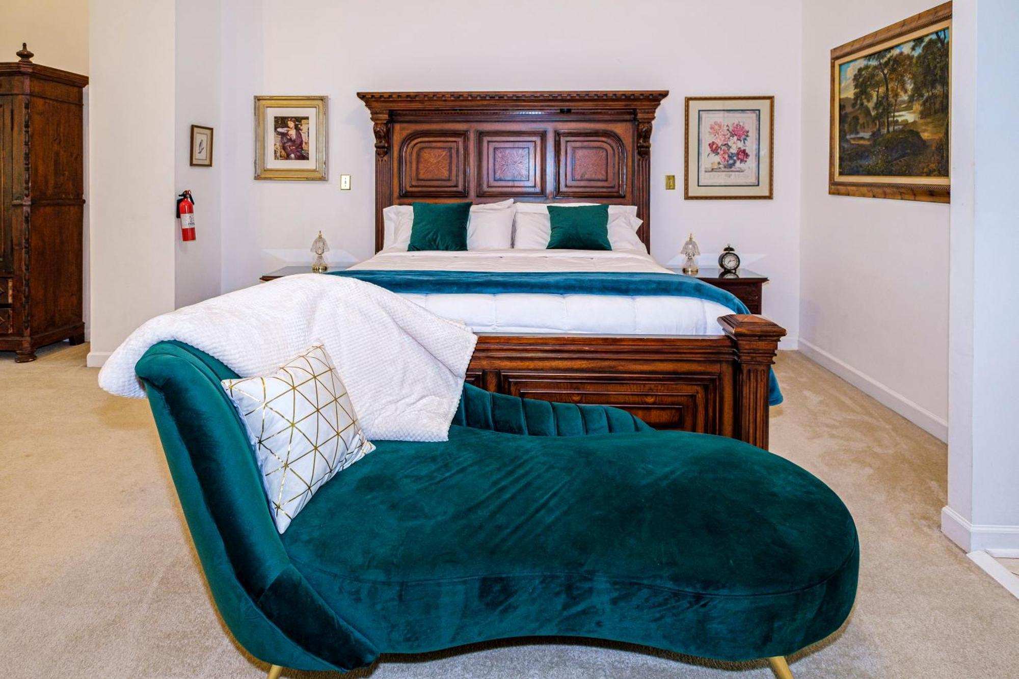 Stone Manor Boutique Inn Britain Bagian luar foto
