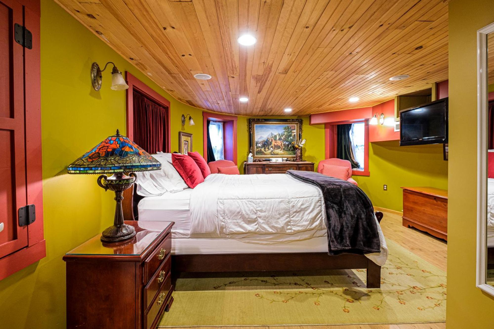 Stone Manor Boutique Inn Britain Bagian luar foto