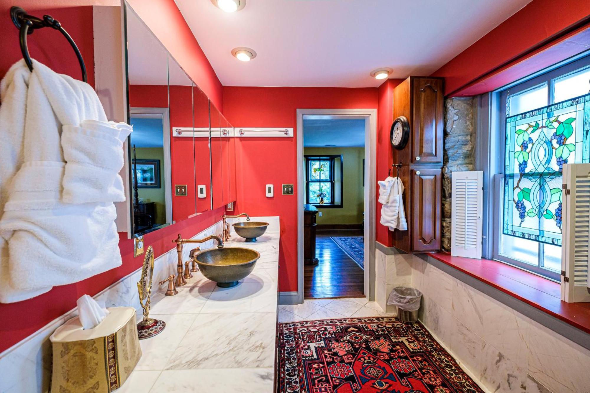 Stone Manor Boutique Inn Britain Bagian luar foto