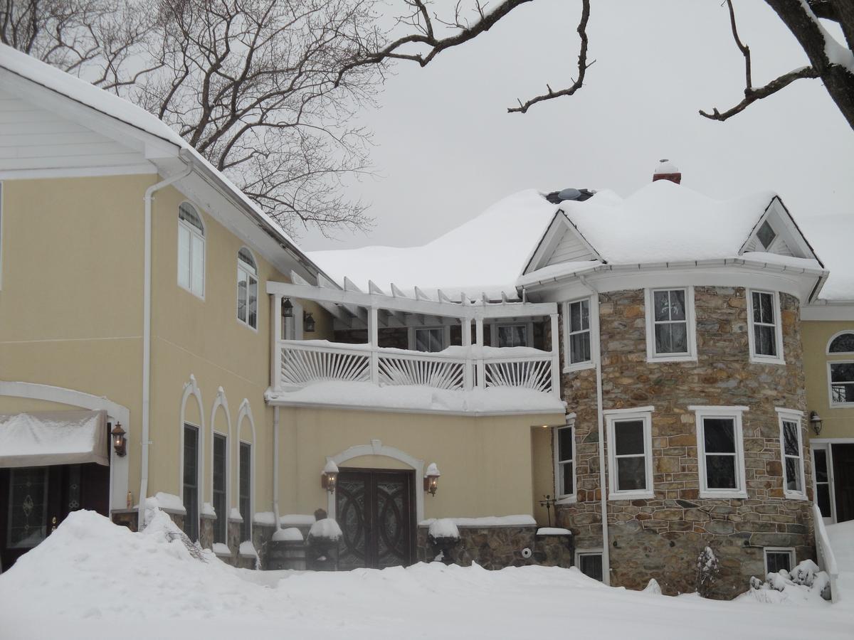 Stone Manor Boutique Inn Britain Bagian luar foto